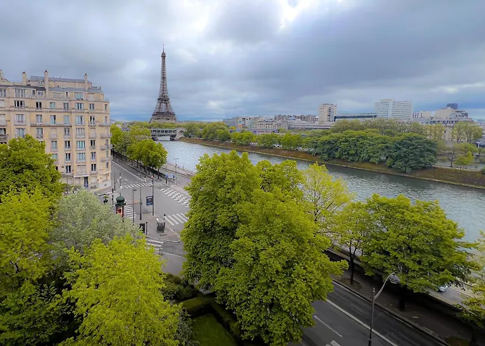 Les Amoureux De Quarto em Acomodações Particulares *