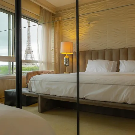 Guest house Les Amoureux De La Tour Eiffel Paris