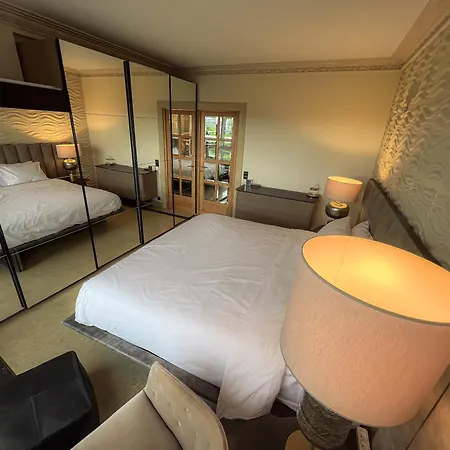 Guest house Les Amoureux De La Tour Eiffel Paris