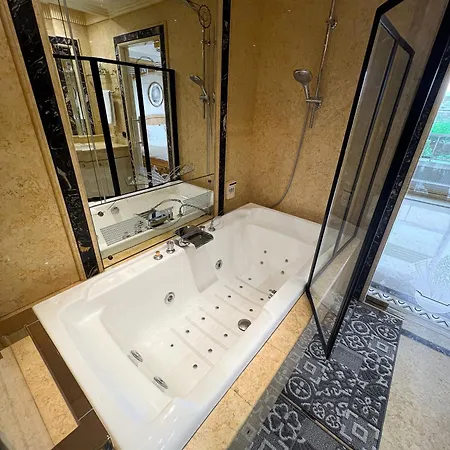 Guest house Les Amoureux De La Tour Eiffel